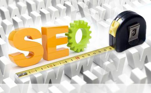 月嫂的工作內(nèi)容及她們?yōu)樾律鷥汉彤a(chǎn)婦帶來(lái)的改變